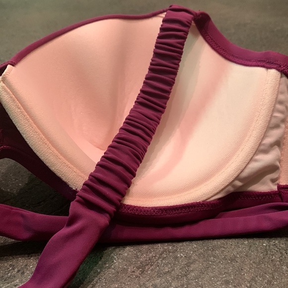 Shade & Shore bikini top. - Picture 9 of 9